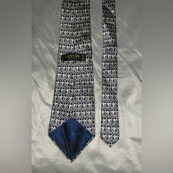 Men’s Lanvin Vintage Blue White Geometric Regular Designer Silk Italy Tie - Picture 3 of 4